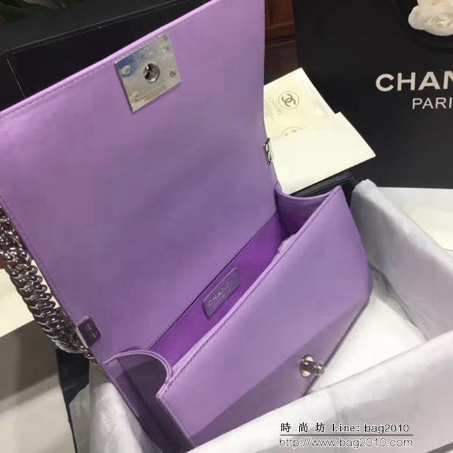 香奈兒CHANEL竭誠精品CHANEL大號67086經典最新款 單肩斜挎鏈條包 DSC1399